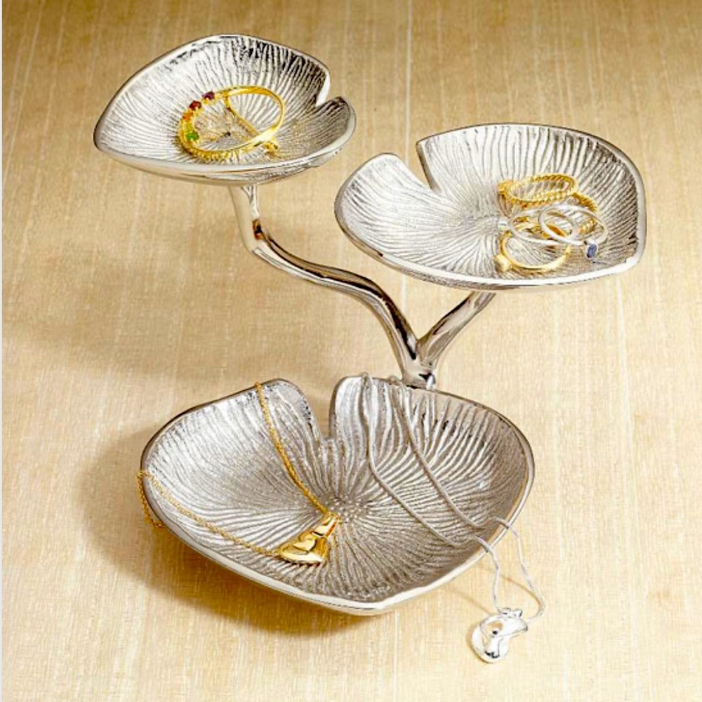 Red Envelope Jewelry Hand Display for Necklaces, Bracelets and Rings